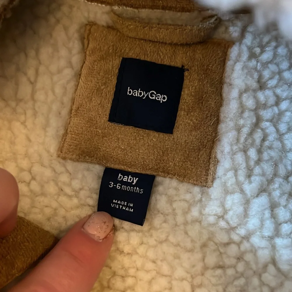 Baby Gap Teddy Suede & Sherpa Convertible Bundler Deerfield 3-6 Months